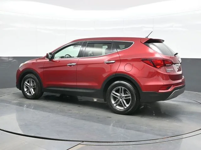 Used 2018 Red Hyundai 2.4 Base image 3