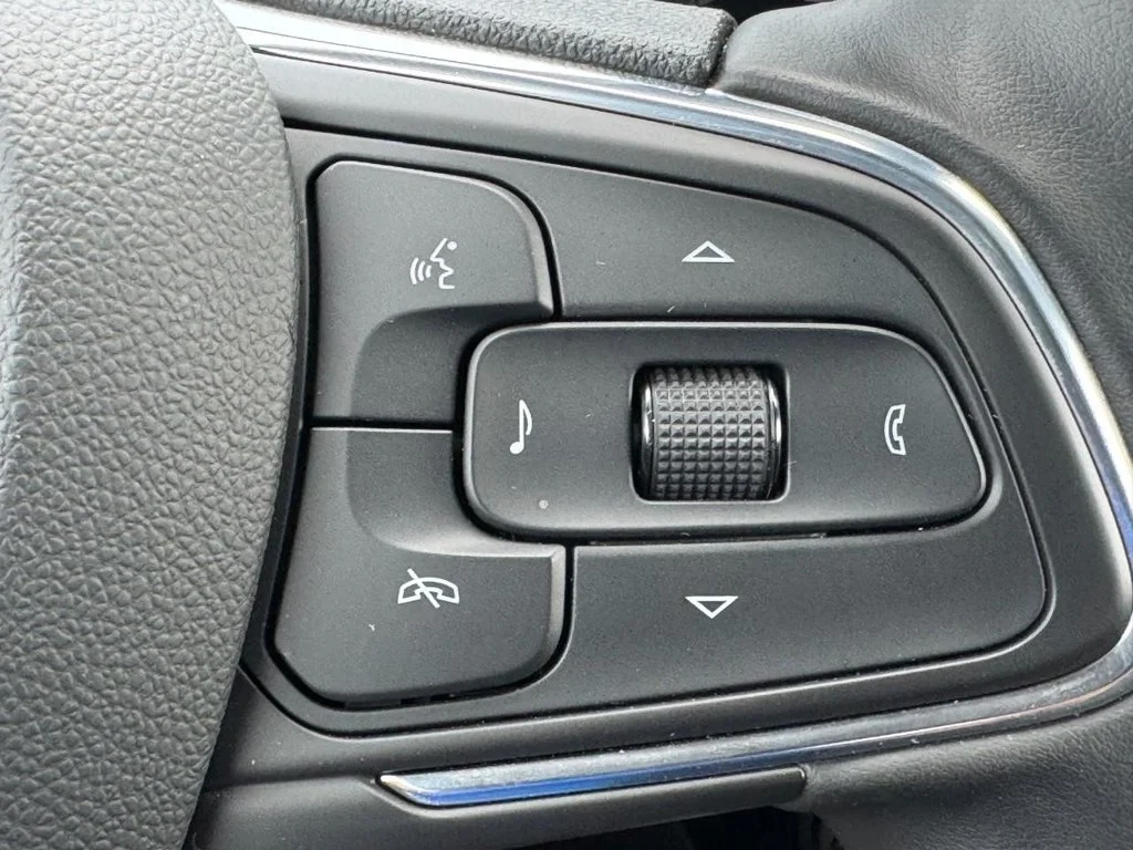 Used 2025 Summit White Buick Sport Touring image 23