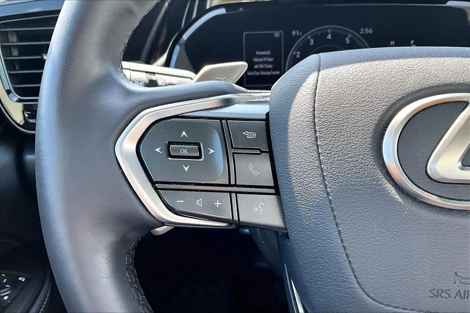 Used 2024 Atomic Silver Lexus  image 23