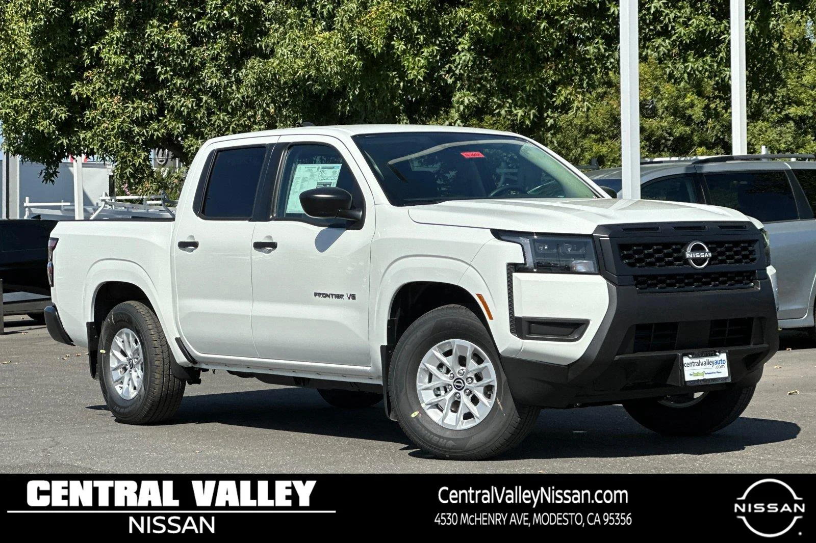 New 2027 Glacier White Nissan Crew Cab S image 1
