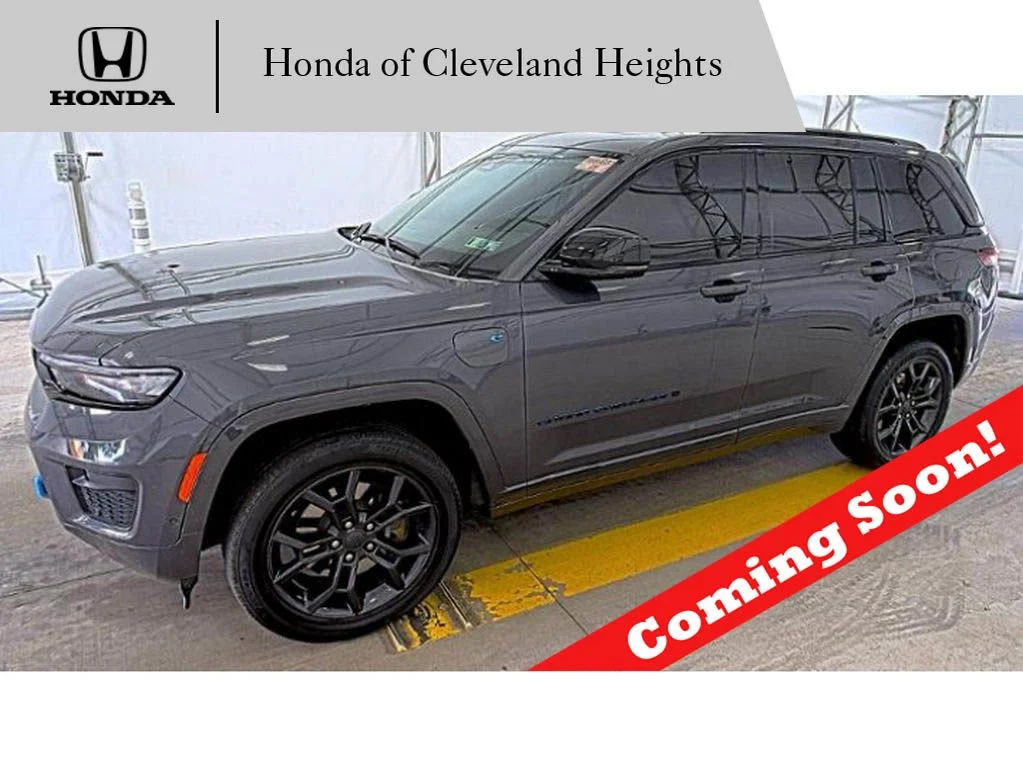 Used 2023 Gray Metallic Jeep 4xe image 1