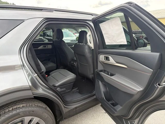 Used 2026 Gray Ford Active image 41