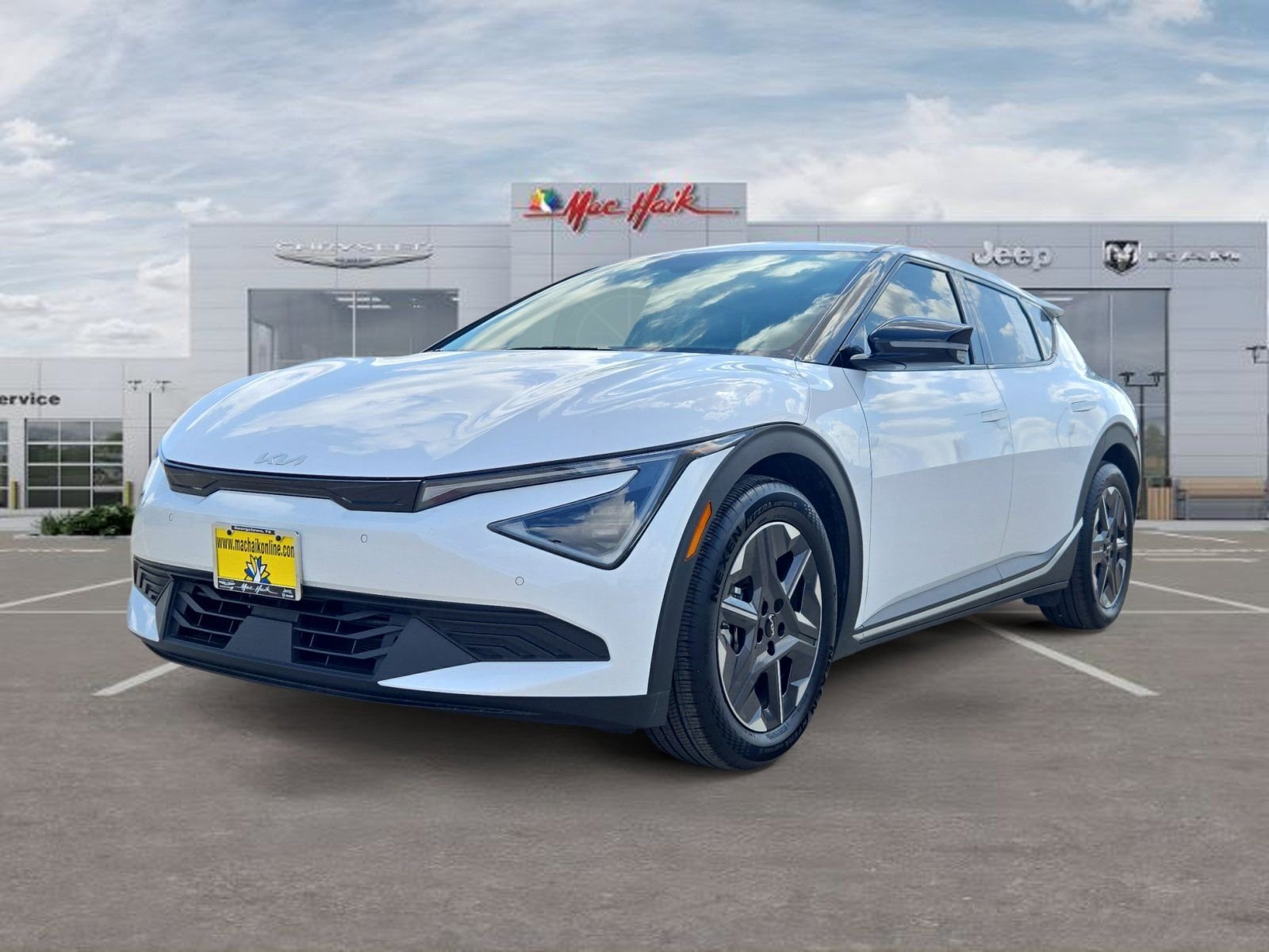 2025 Kia EV6 Light's photo