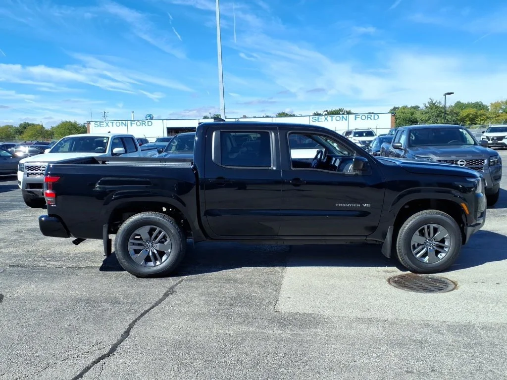 New 2027 Super Black Nissan Crew Cab SV image 2