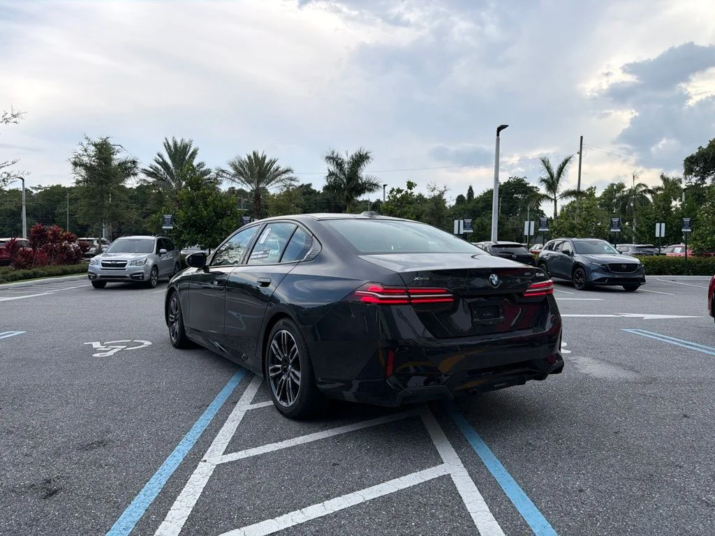 Used 2026 Dark Graphite BMW 530i xDrive image 8
