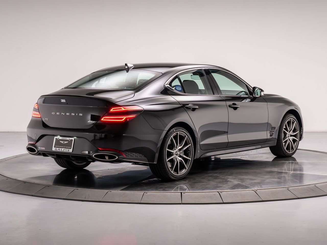 New 2026 Vik Black Genesis 2.5T image 5