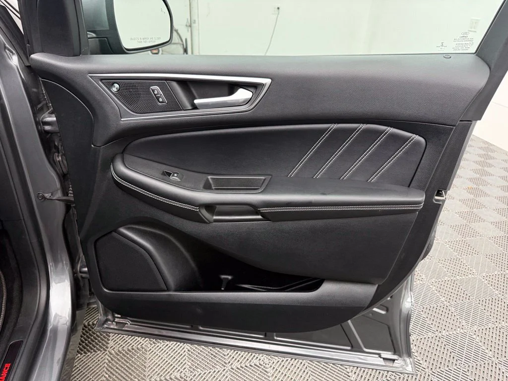 Used 2022 Gray Ford ST image 30
