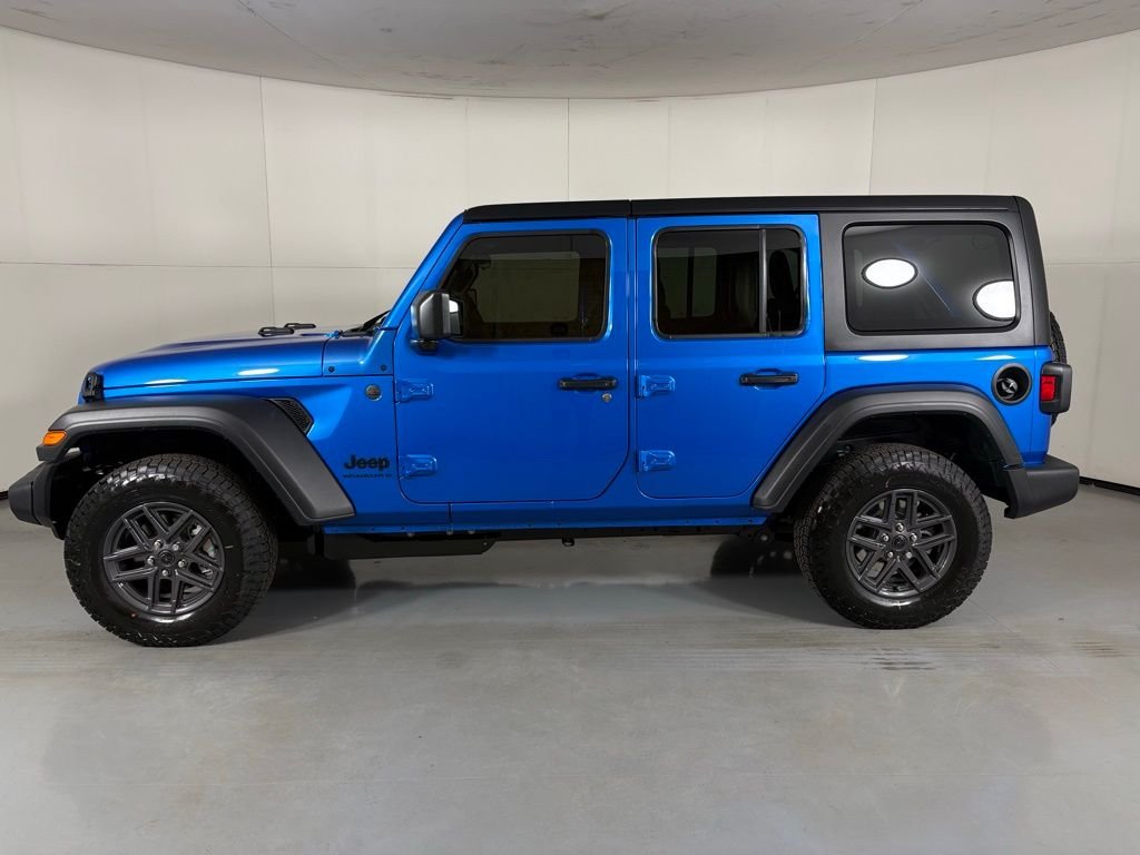 New 2026 Hydro Blue Pearl-Coat Exterior Paint Jeep Sport S image 5