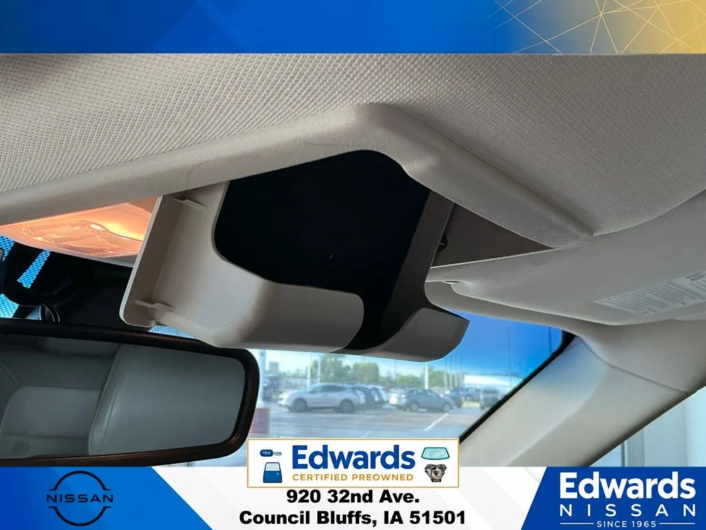 Used 2019 Red Ford Limited image 41
