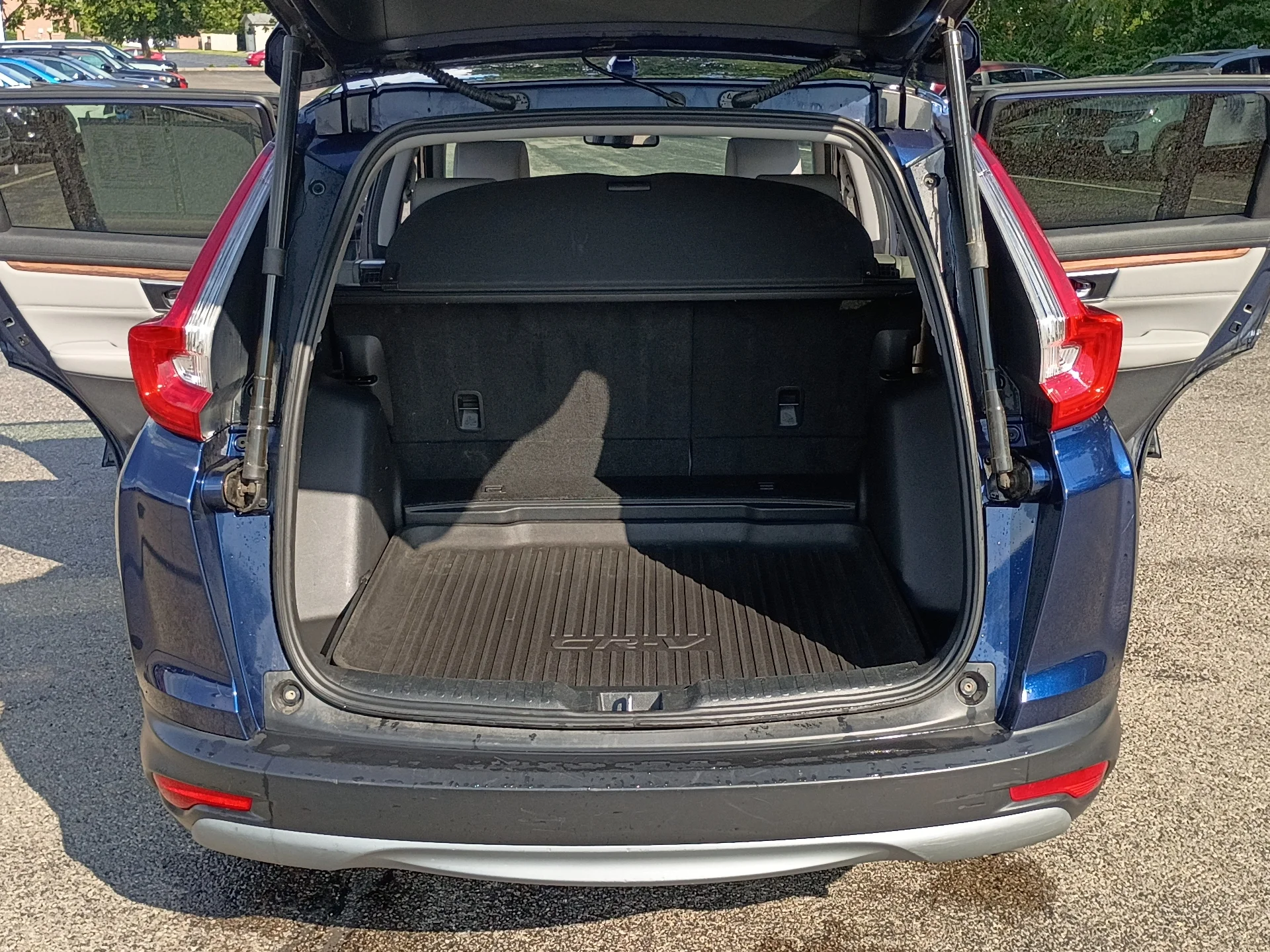 Certified Used 2018 Obsidian Blue Pearl Honda EX-L image 14