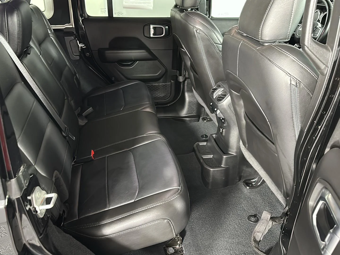Used 2023 Black Clearcoat Jeep Sahara Altitude image 7