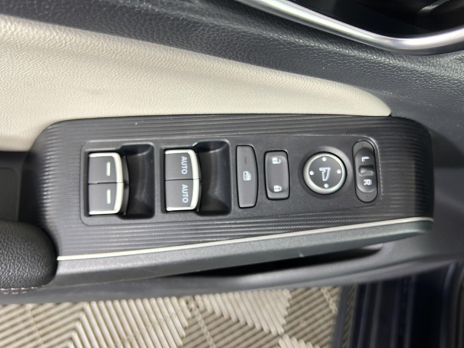 Used 2023 Meteorite Gray Metallic Honda Sport Touring image 16