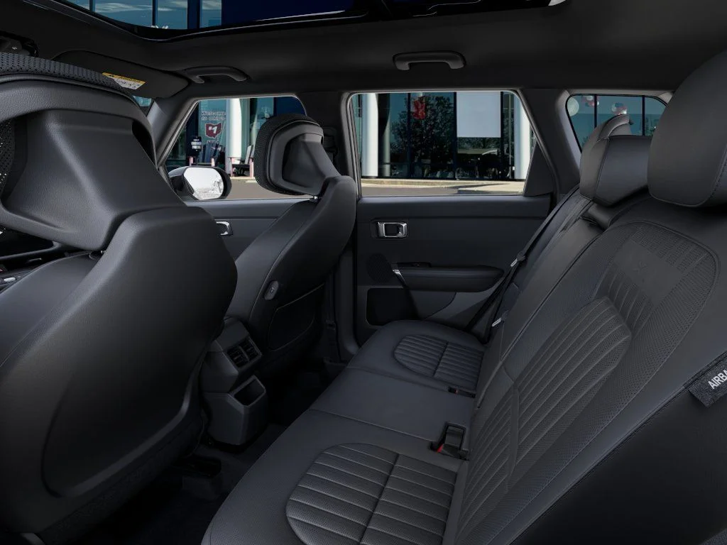 New 2027 Iceberg Green Kia X-Line image 18
