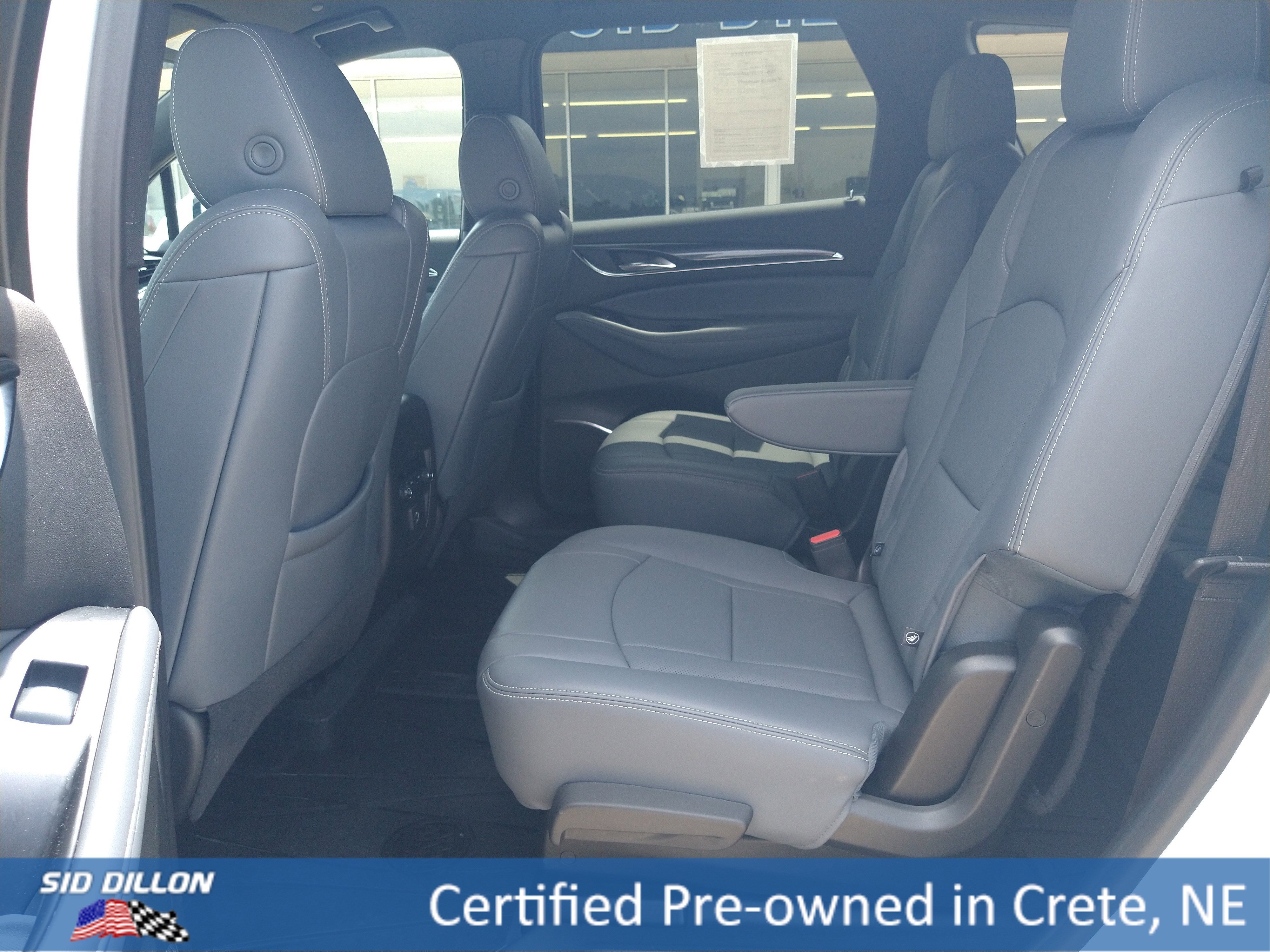 Used 2024 Summit White Buick Essence image 6
