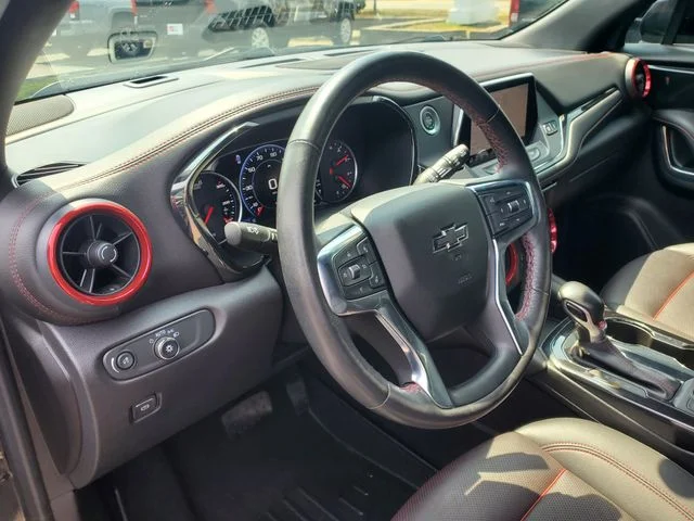 Used 2022 Black Chevrolet RS image 20