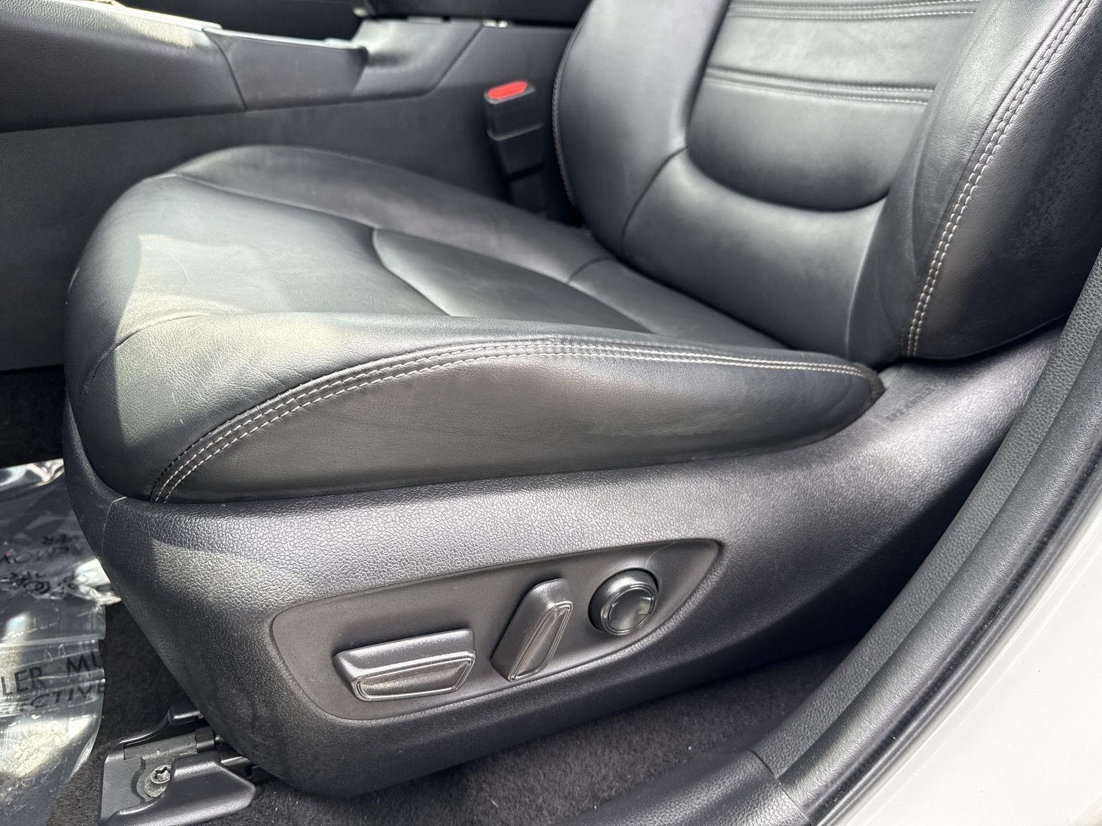 Certified Used 2022 Blizzard Pearl Toyota XLE Premium image 19