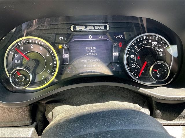 Used 2019 Granite Crystal Clearcoat Metallic Ram Big Horn/Lone Star image 7