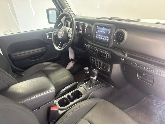 Used 2022 White Jeep Willys image 20