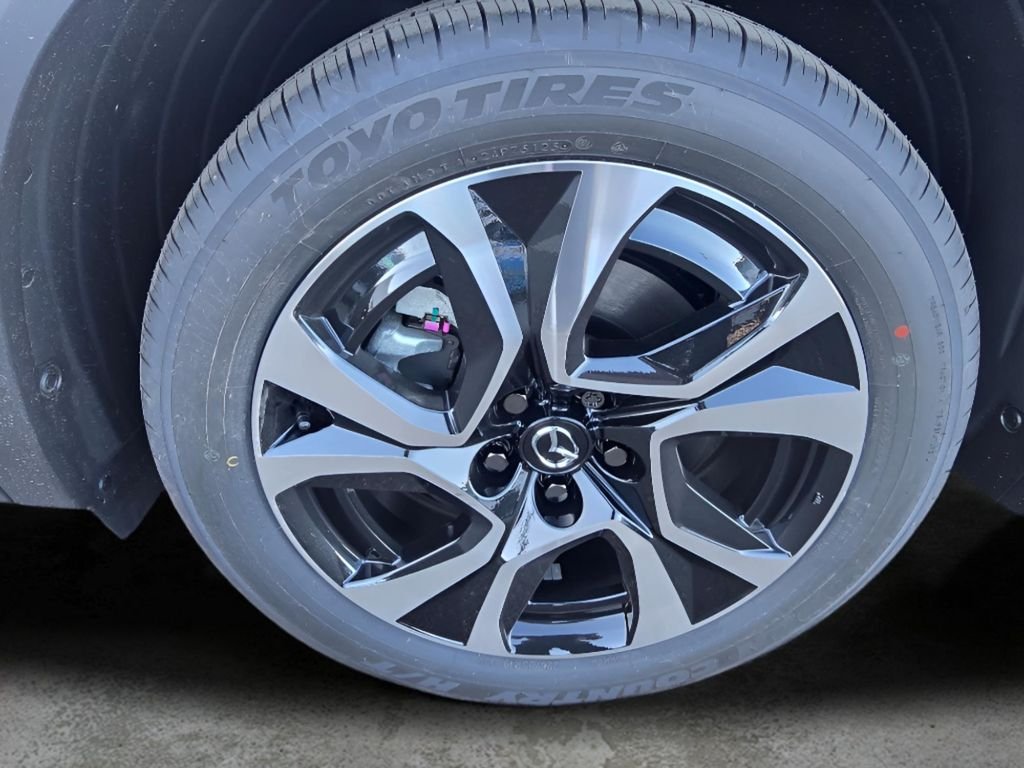 Used 2026 Rhodium White Metallic Mazda Preferred image 28