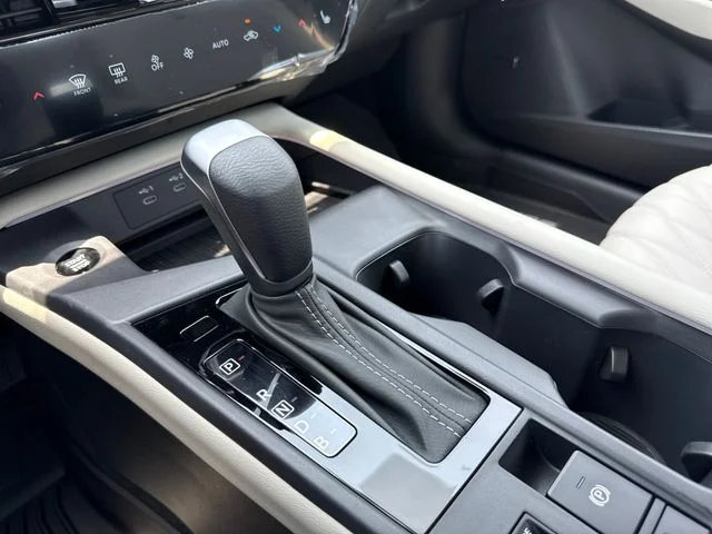 New 2026 Atlantic Gray Metallic Nissan SL image 24