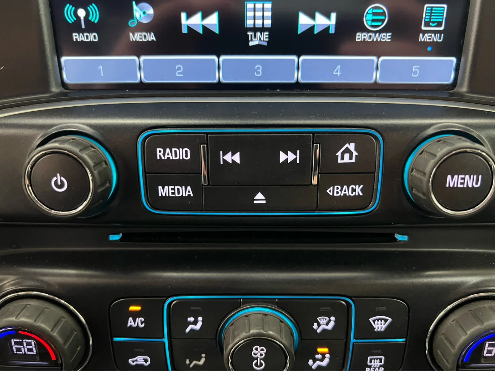 Used 2017 Summit White GMC SLT image 26