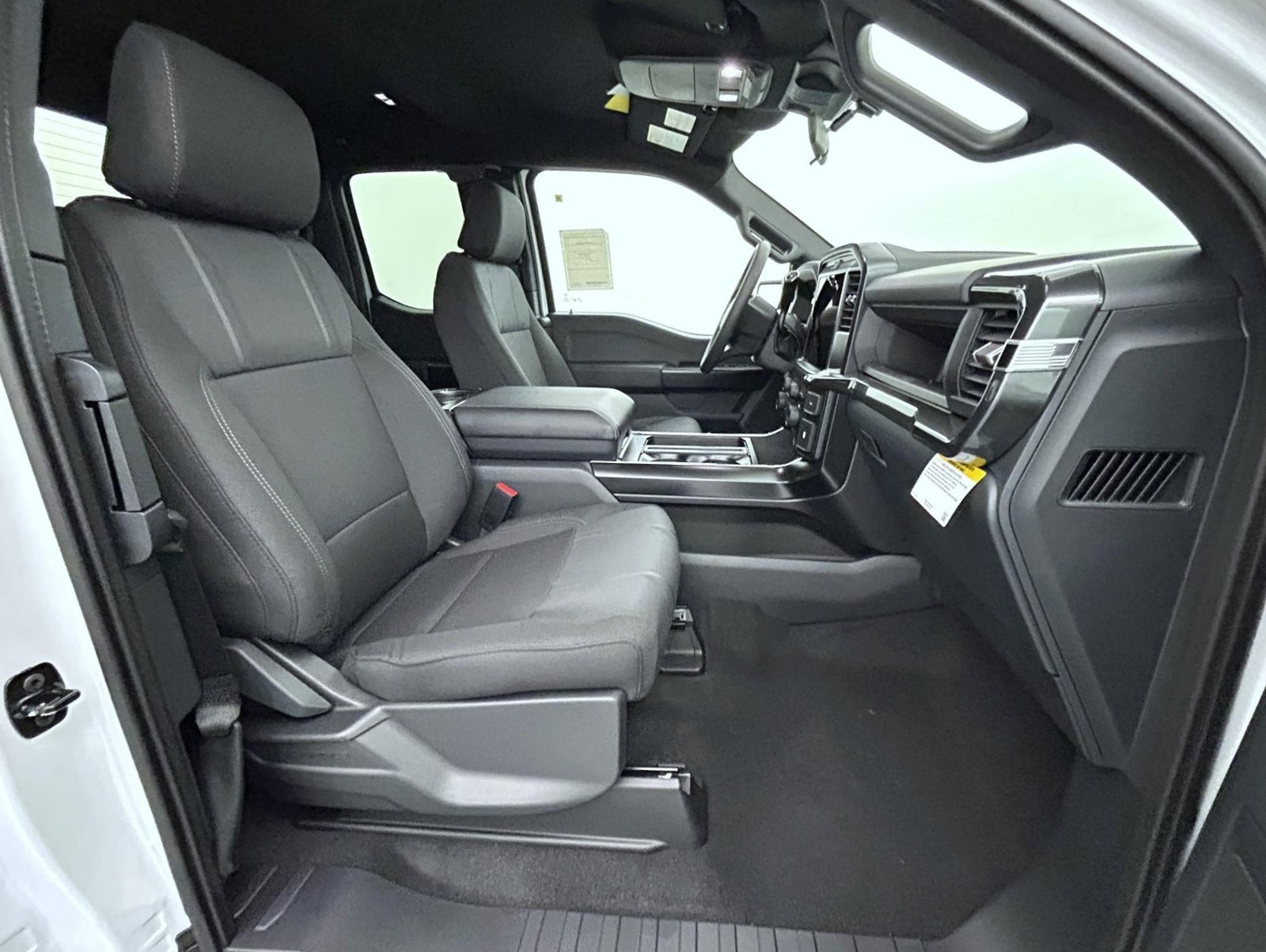 New 2026 Oxford White Ford STX image 15