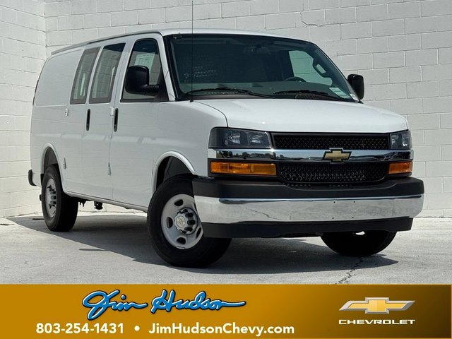 2026 Chevrolet Express Cargo WT