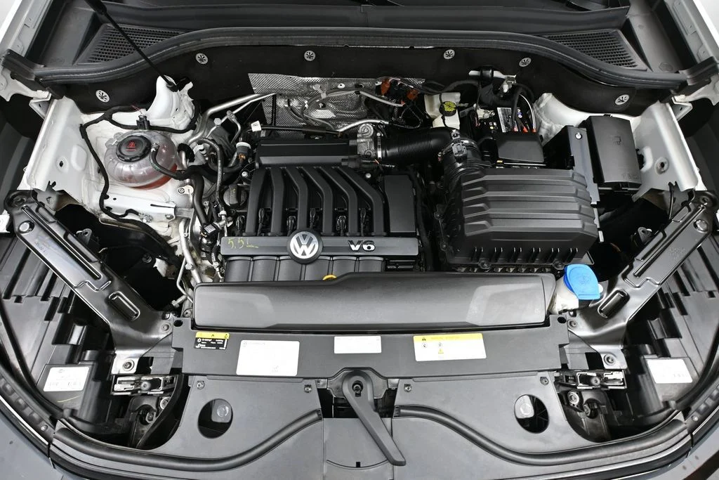 Certified Used 2023 White Volkswagen 3.6L V6 SEL Premium R-Line image 56