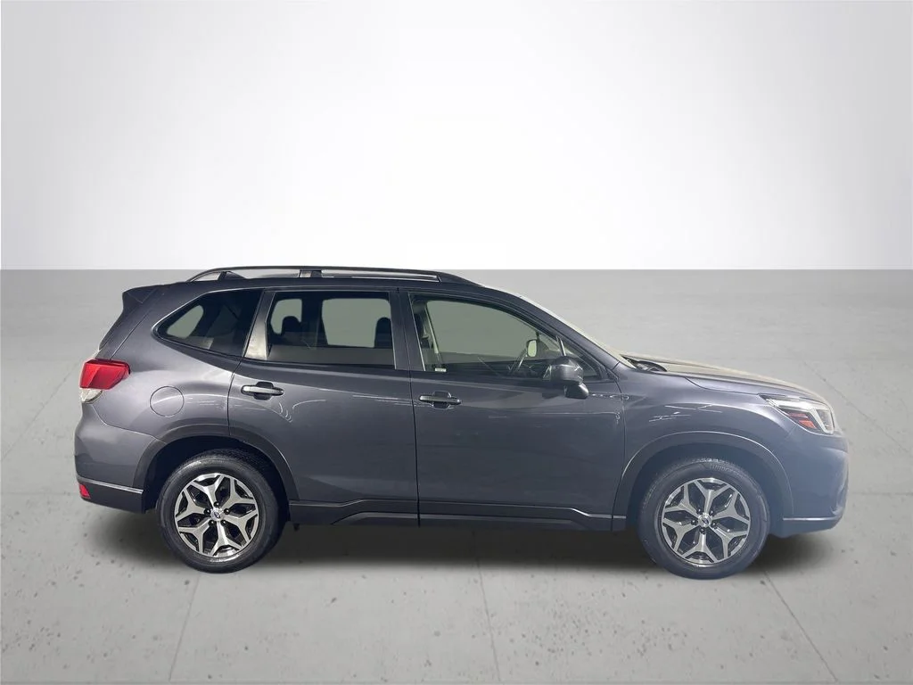 Used 2020 Gray Subaru Premium image 5