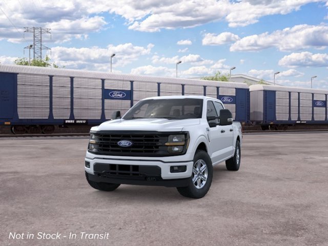New 2026 White Ford XLT image 2