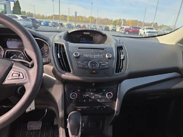 Used 2018 Black Ford SE image 33