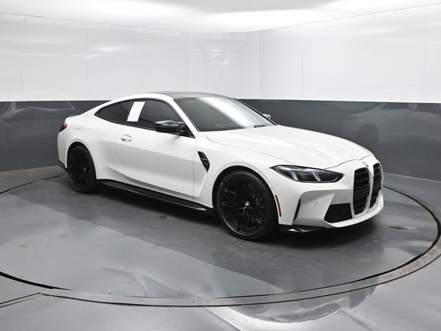 Used 2025 White BMW Competition image 26