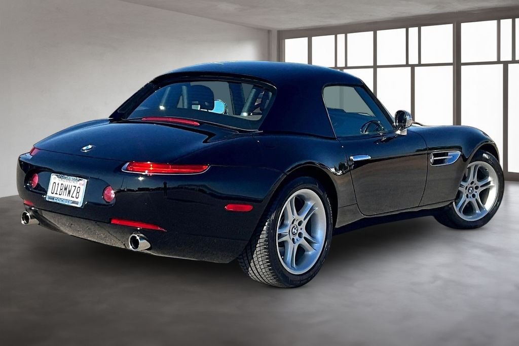 Used 2001 Black BMW Base image 2