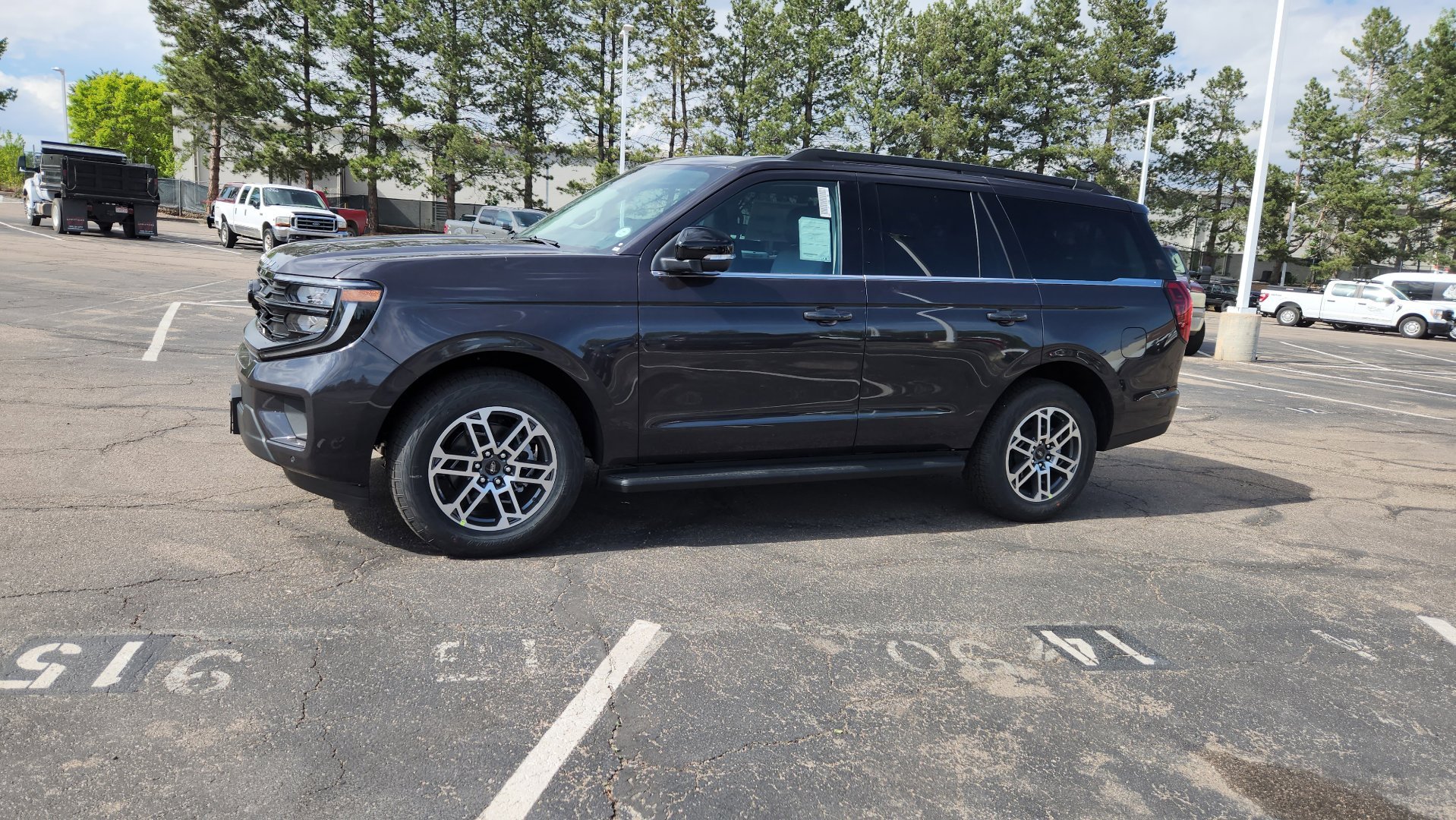 New 2026 Dark Matter Gray Metallic Ford Active image 4