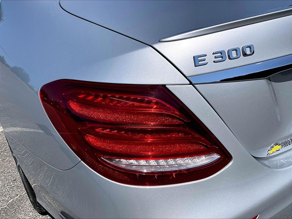 Used 2019 Black Mercedes-Benz E 300 image 34