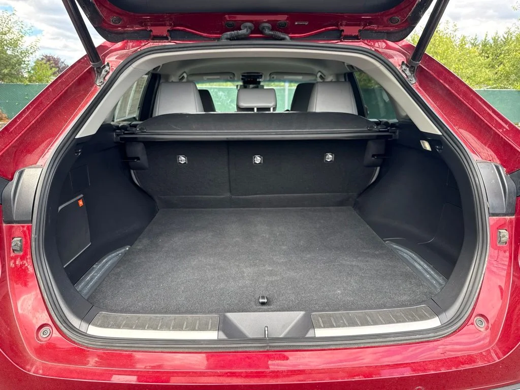Used 2021 Ruby Flare Pearl Toyota XLE image 21