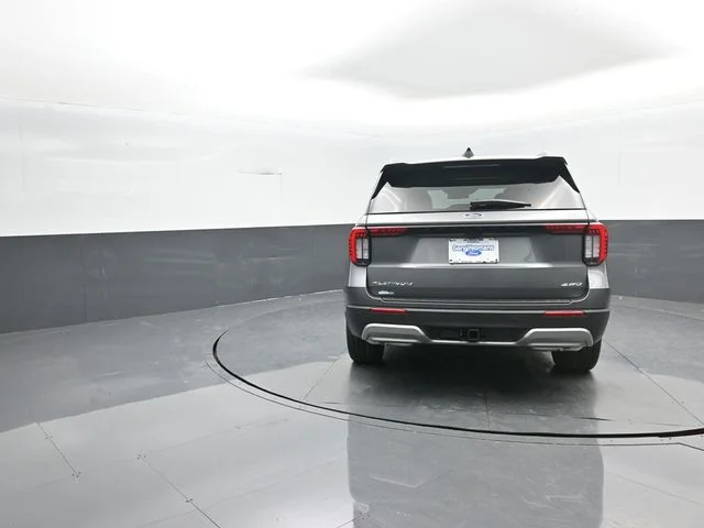 New 2026 Gray Ford Platinum image 6