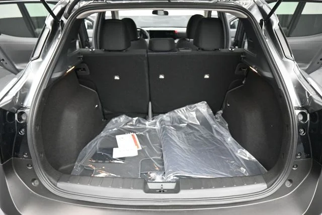 New 2027 Gray Nissan SV image 13
