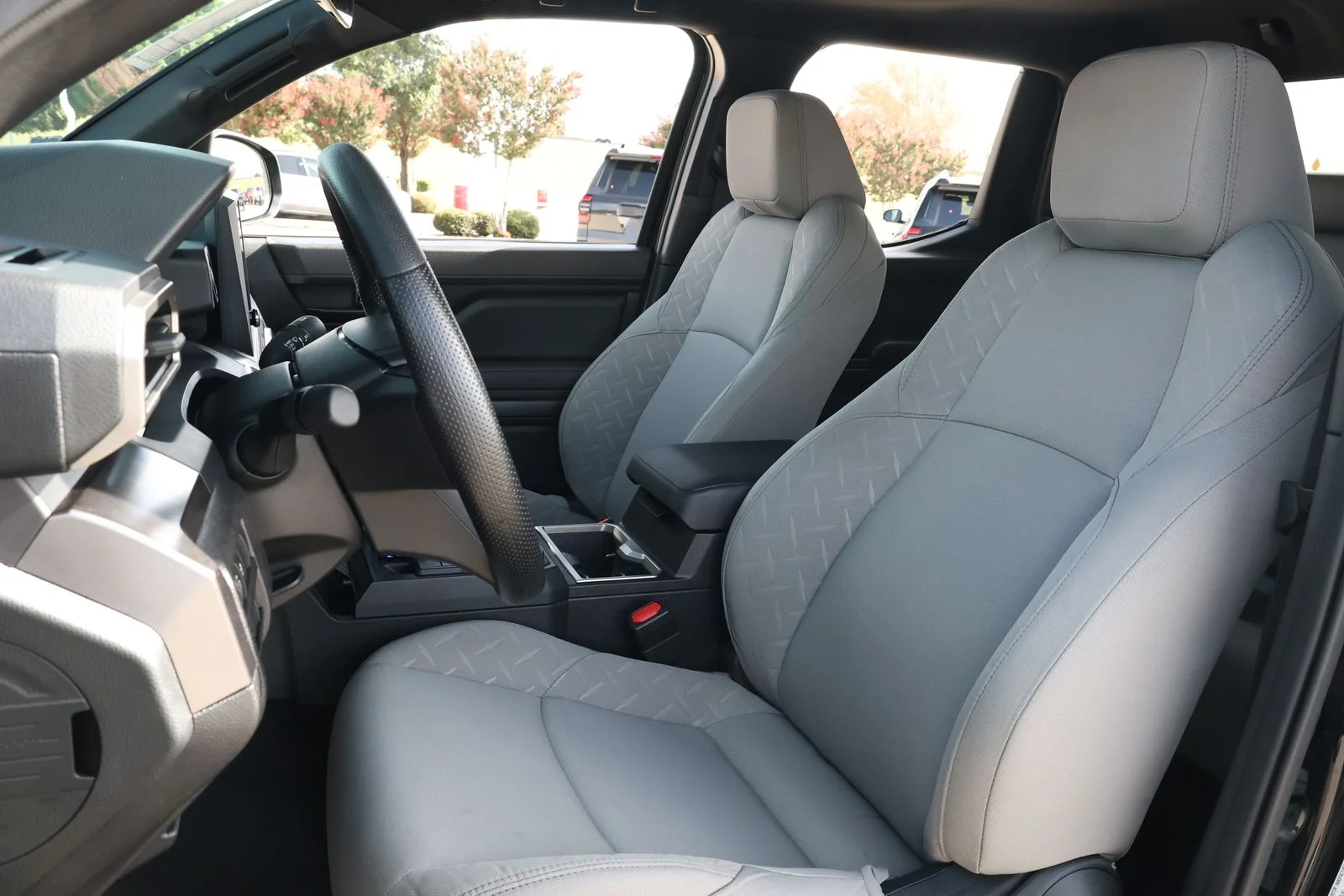 Used 2025 Black Toyota SR5 image 28