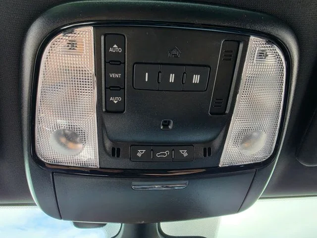 New 2026 Diamond Black Clear-Coat Exterior Paint Dodge GT Plus image 24