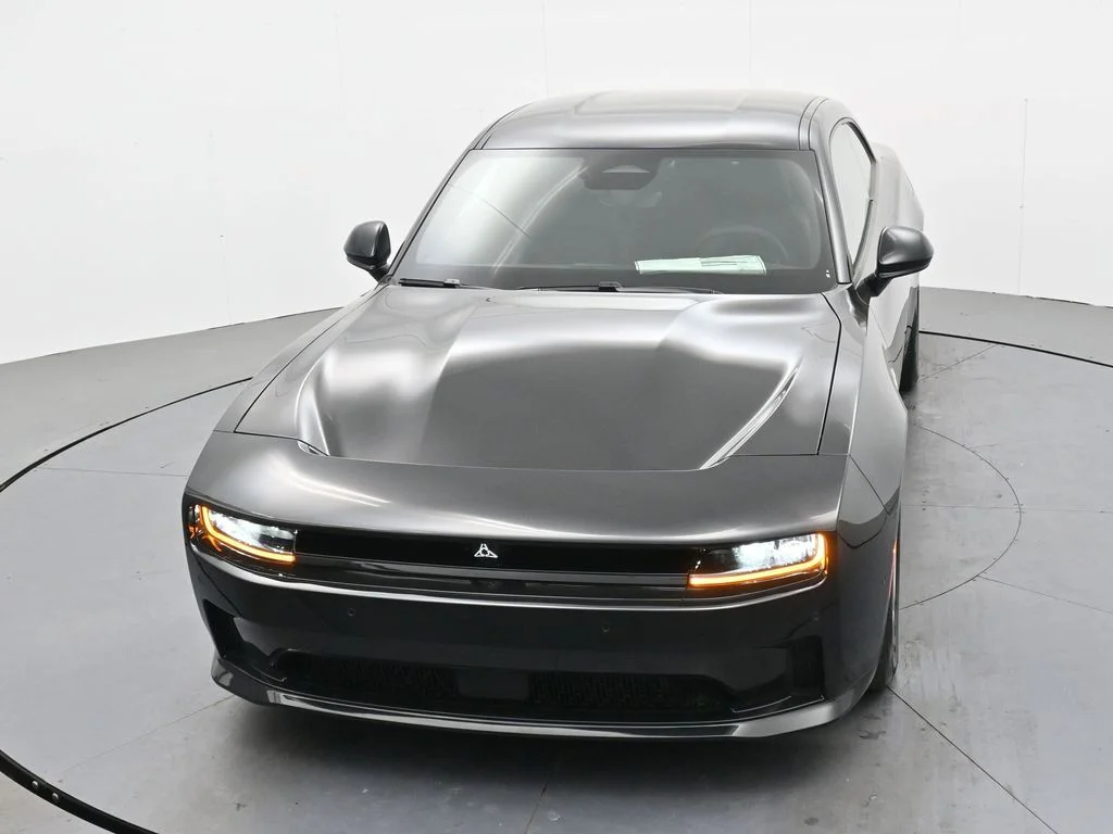 New 2025 Diamond Black Crystal Pearlcoat Dodge R/T image 21