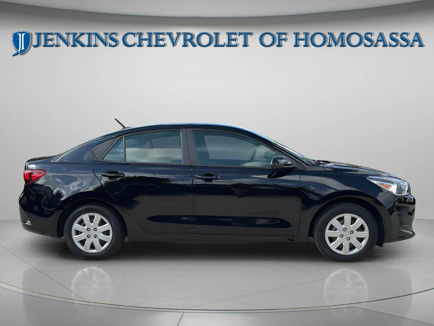 Used 2023 Aurora Black Kia S image 3