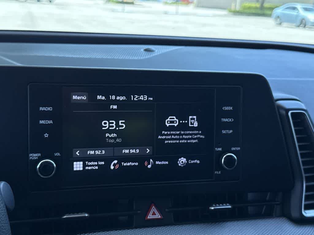 Used 2024 Snow White Pearl Kia LX image 18