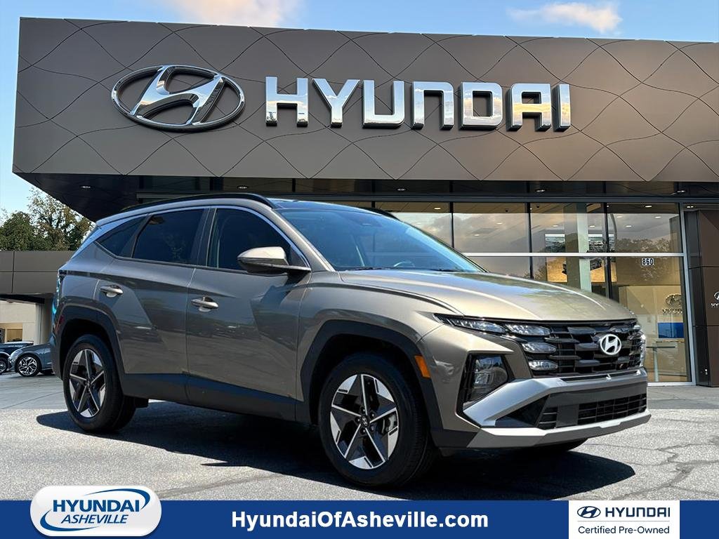 Certified Used 2025 Cashmere Bronze Hyundai SEL Convenience image 1