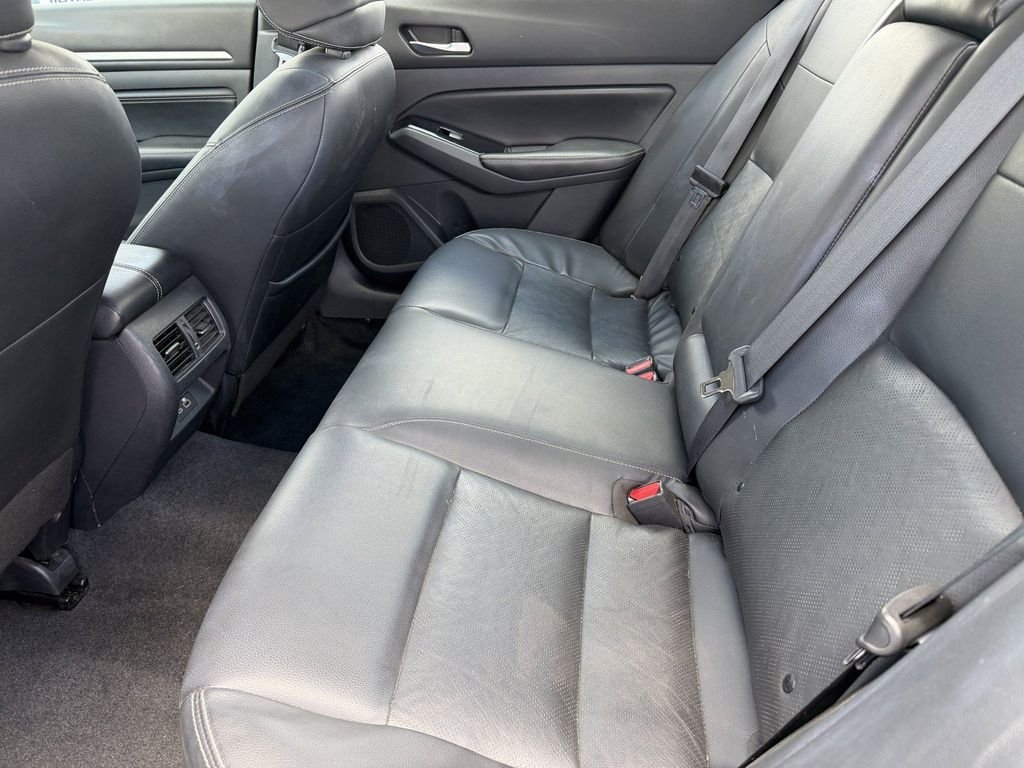 Used 2023 Black Nissan 2.5 SL image 9