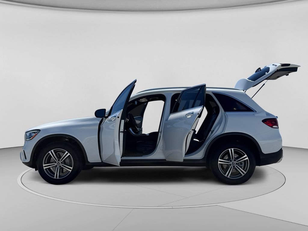 Used 2020 Polar White Mercedes-Benz GLC 300 image 28