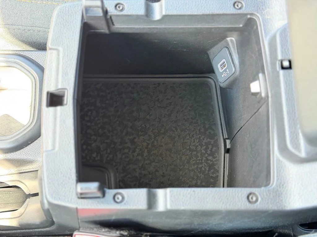 Used 2024 Black Jeep Sport S image 19