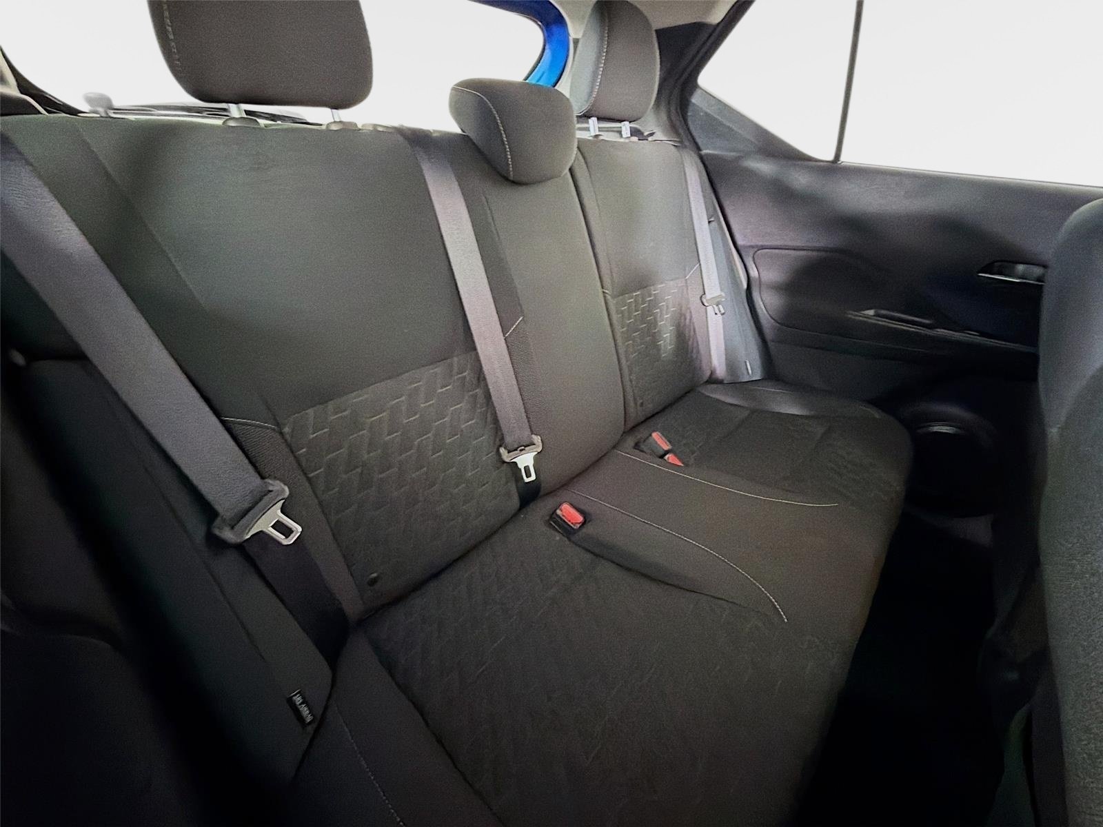 Used 2021 Electric Blue/Super Black Nissan SV image 22