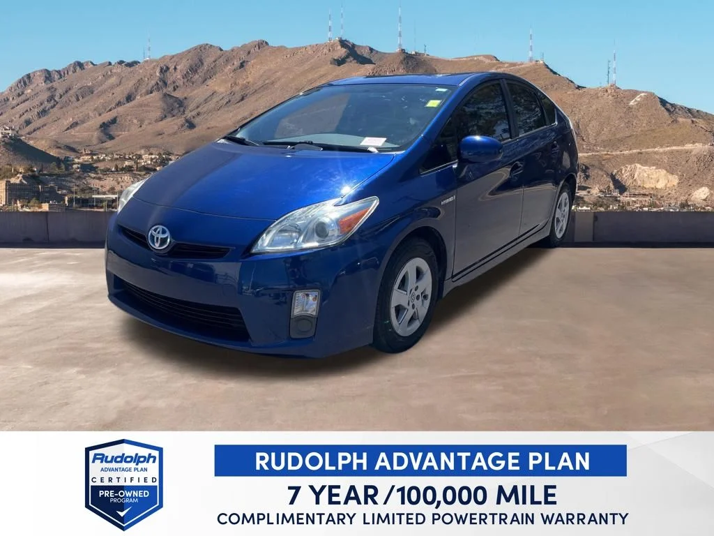 2011 Toyota Prius's photo