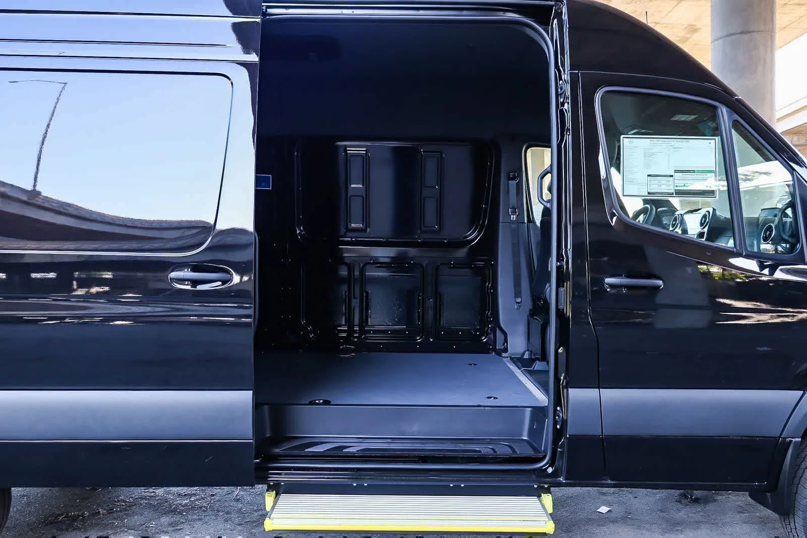 New 2026 Obsidian Black Metallic Mercedes-Benz Cargo 170WB High Roof AWD 2.0L I4 Diesel Turbo HO image 21